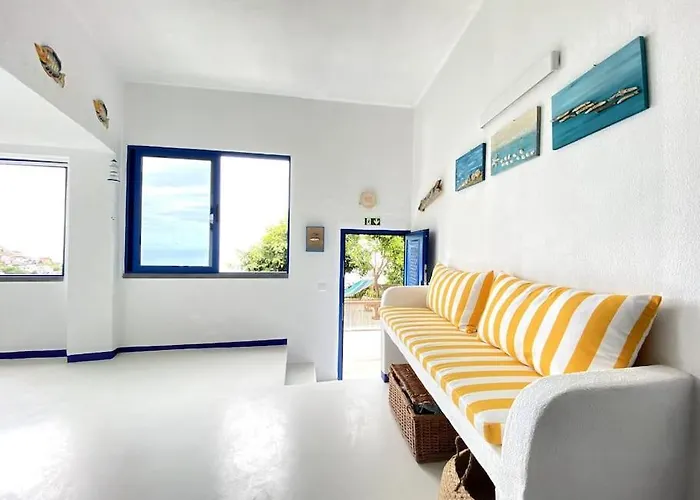 Casa Santorini * Ribeira Brava